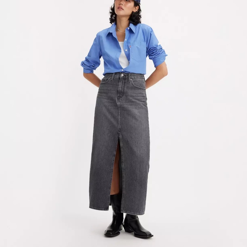 NWOT - Levi's® Premium Ankle Column Skirt in Adventure Seeker Black - Size 23